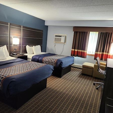 Stillwater Inn & Suites Exterior photo